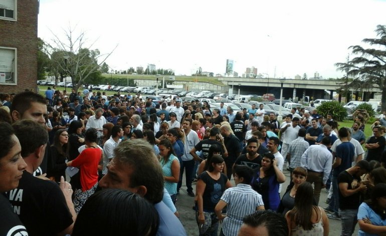 CICOP Y FESPROSA REPUDIAN LOS SALVAJES DESPIDOS EN EL HOSPITAL POSADAS