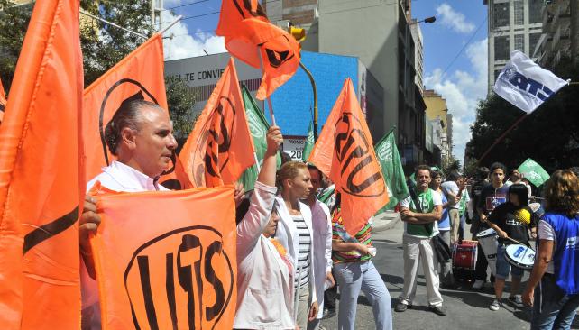 UTS. Los trabajadores de la salud cordobeses confirmaron la medida de fuerza del miércoles (Raimundo Viñuelas/Archivo)