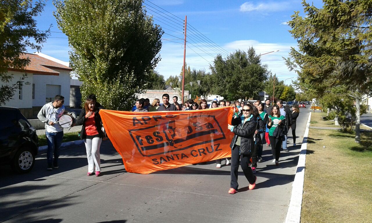 APROSA salió a la calle en reclamo de mejoras y aumentos