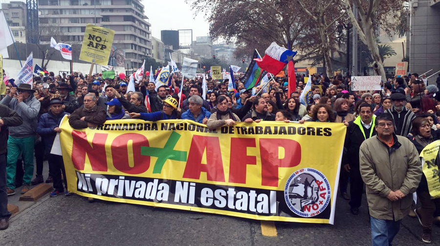 Marcha contra el sistema privado de pensiones AFPs congrega más de un millón de personas en Chile