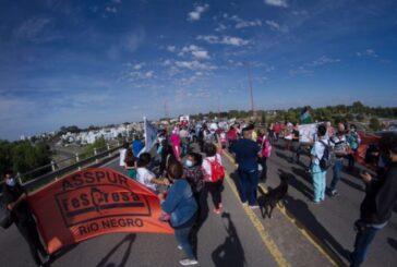 Rio Negro y Chaco rechazan aumentos sectoriales y se profundiza el conflicto